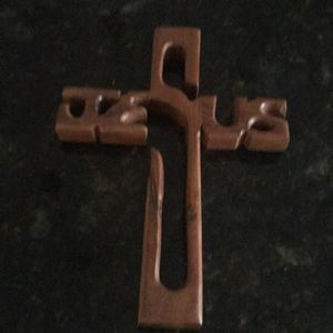 Mahogany handcR we cross